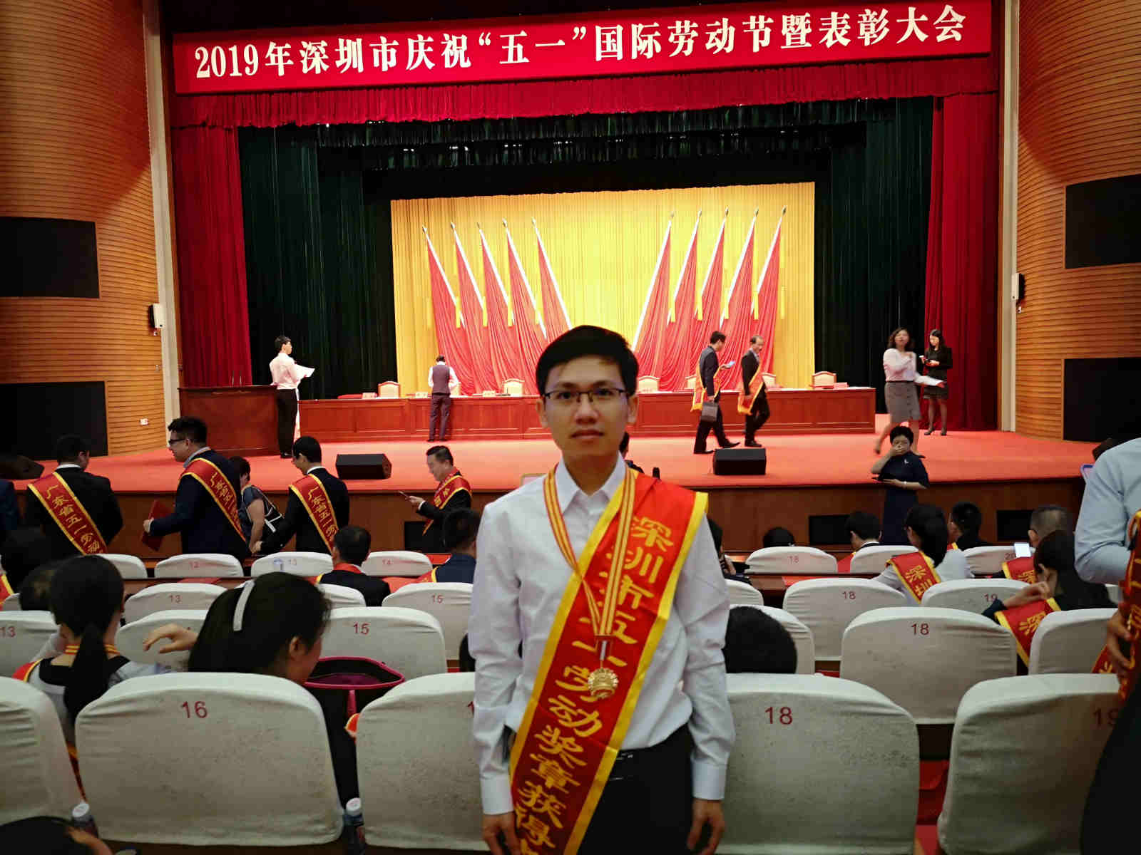 尊时凯龙·(中国区)人生就是搏!