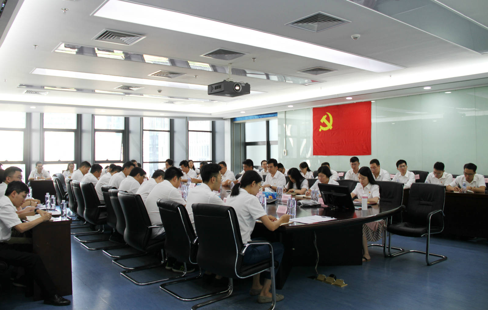 尊时凯龙·(中国区)人生就是搏!