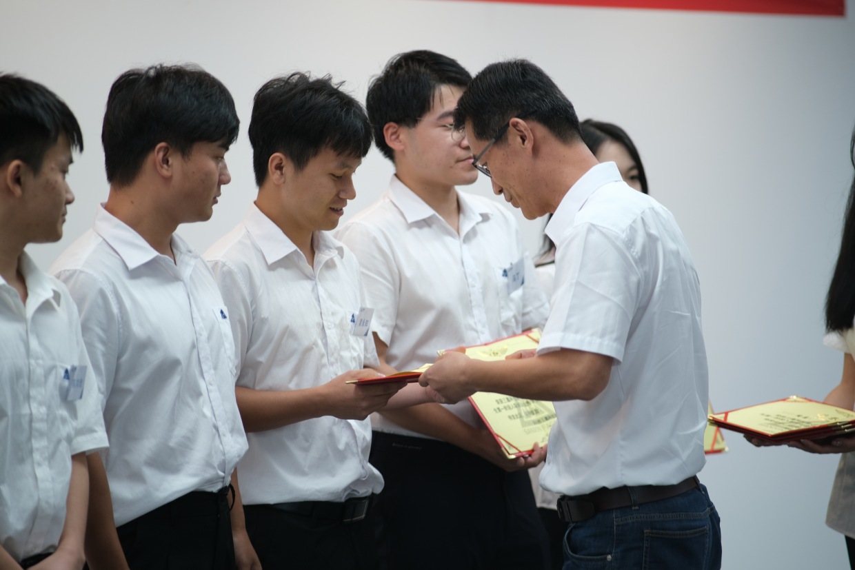 尊时凯龙·(中国区)人生就是搏!
